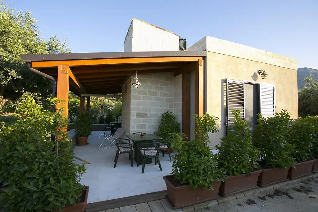 Bed and Breakfast Baglio Sant'Andrea Valderice 3*,  Italia